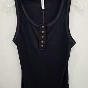 Zenana Outfitters Black Button-Up Tank Top